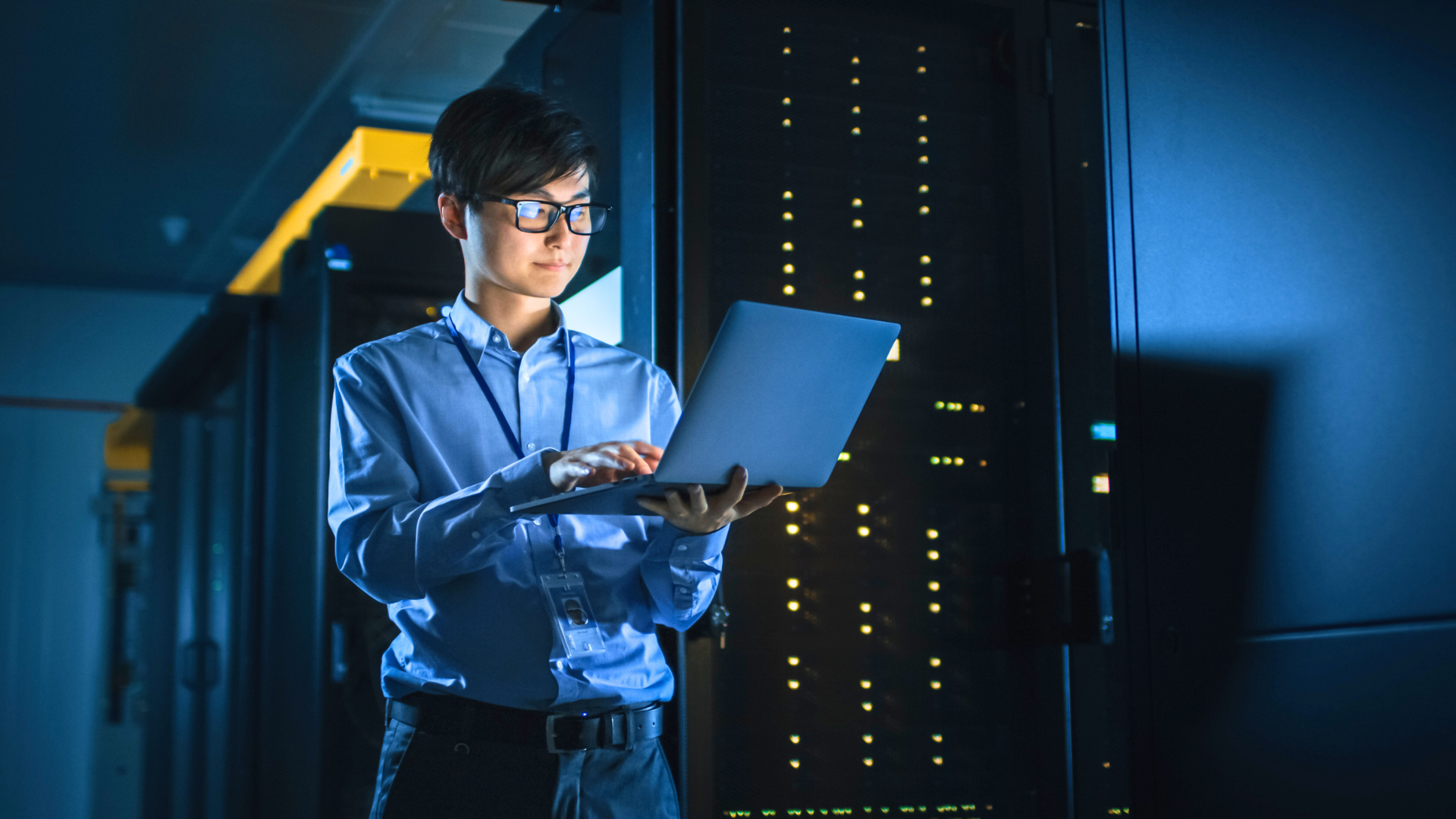 Xu hướng bán lẻ 2025 tập trung vào hiệu quả vận hành và phát triển lực lượng lao động số. 