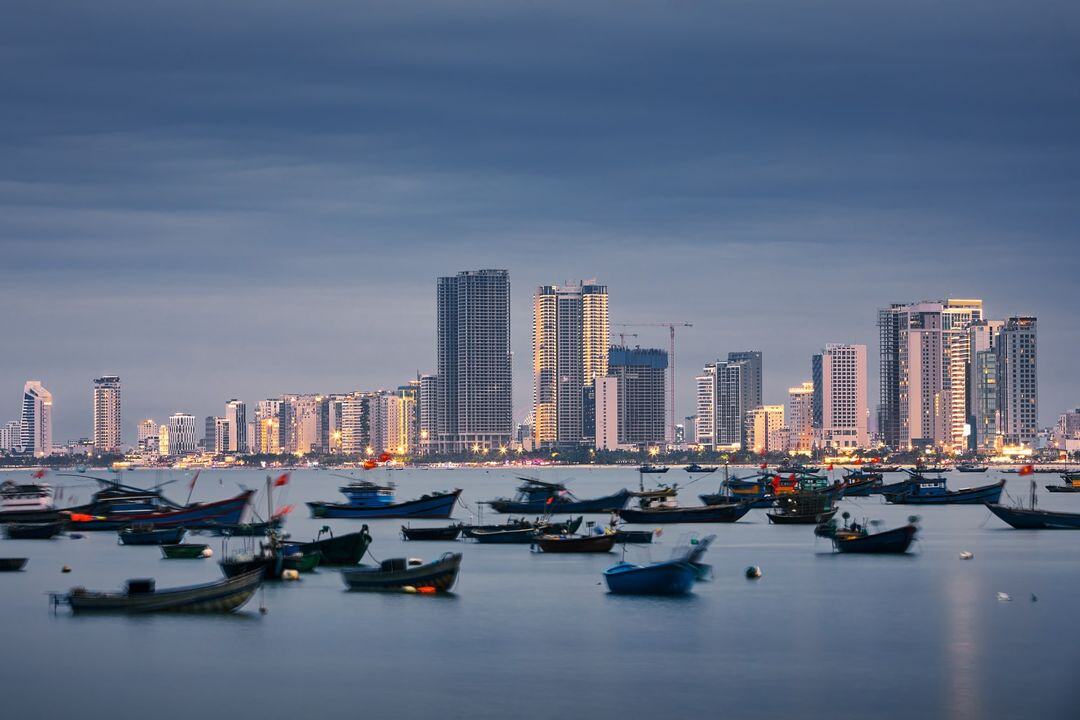 da-nang-cityscape-at-twilight-2023-11-27-05-11-26-utc-1-1-min-p-1080